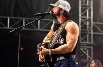 RIley Green has Built a Home Gym—and a Music Empire